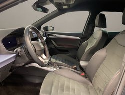 Arona 1.5 TSI FR ACC AHK AUT Kam. Navi Sportp.