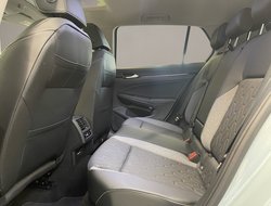 Golf VIII 1.5 eTSI W Energy ACC AHK AUT Kam. LED