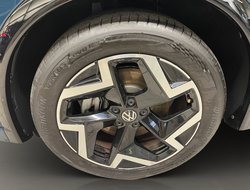 Tiguan 2.0 TDI W R-Line Pano R-Line IQLight ACC