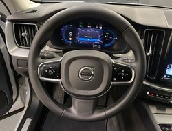 XC60 T6 Twin Engine (E6e) Plus Dark Recharge ACC