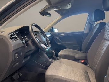 Tiguan 2.0 TDI BMT Life ACC AHK AUT Kam. Navi LM – Bild 9