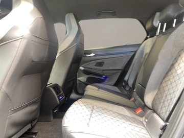 Golf VIII 1.5 eTSI R-Line IQLight ACC AHK – Bild 15
