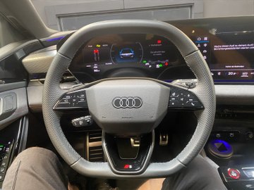 A6 e-tron Avant performance W S-line ACC AHK AUT – Bild 11