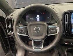 XC40 P8 Core Recharge Pure Electric AHK AUT Kam.