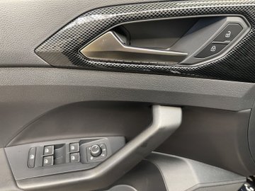 T-Cross 1.0 l TSI DSG *SOFORT VERFÜGBAR* GJR AHK – Bild 9