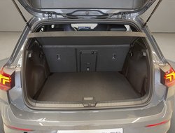 Golf R-Line 1.5 l eTSI OPF DSG R-Line ACC AUT LM