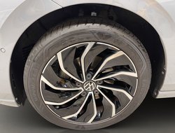 Golf VIII 1.5 TSI Style ACC Navi Virtual KlimaA.