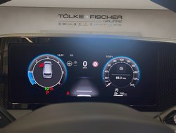 Passat Variant 2.0 TDI W Business ACC AHK AUT LM