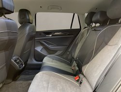 Passat Variant 2.0 TDI W Business ACC AHK AUT LM