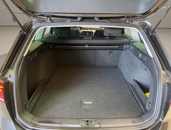 Passat Variant 2.0 TDI BMT Business ACC AHK AUT