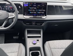 Tiguan 2.0 TDI  Life ACC AHK AUT Kam. Navi 360