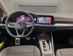 Golf VIII 1.5 eTSI Active ACC AHK AUT Kam. Navi