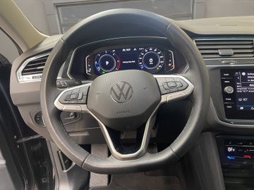 Tiguan 2.0 TDI BMT 4Motion Elegance Pano IQLight – Bild 12