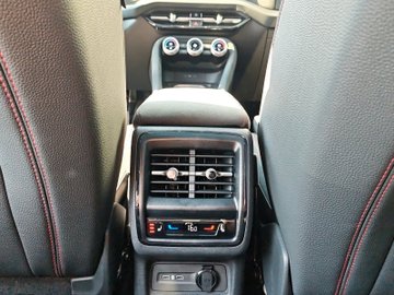 Kodiaq 2.0 TSI 4x4 W RS DCC ACC AHK AUT Navi 360 – Bild 17