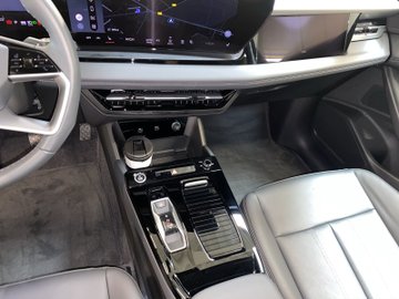 Q6 e-tron performance W S-Line business Pano ACC – Bild 14