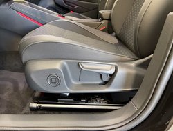 T-Roc R-Line 1.5 l eTSI OPF DSG R-Line IQLight