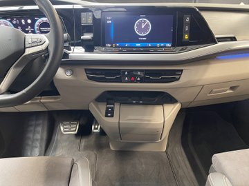 T7 Multivan 2.0 TDI lang Style DCC NaviPro Pano – Bild 14