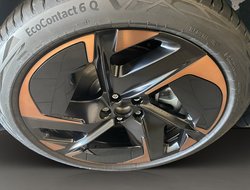 Tavascan Dual Engine 4Drive VZ DCC ACC AUT 360