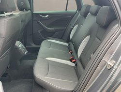 Kamiq 1.0 TSI DSG Tour Pano ACC Navi Matrix RFK