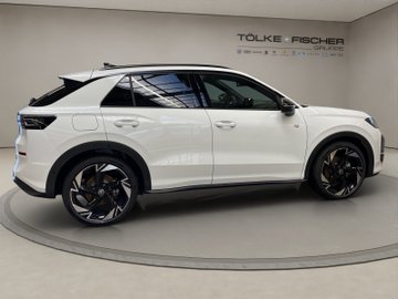 T-Roc eTSI DSG Black Style R-Line ACC LM – Bild 7