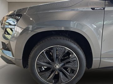 Karoq 1.5 TSI DSG Sportline DCC ACC AHK Navi – Bild 6