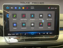 Golf VIII Variant 1.5 eTSI  85 kW Life ACC AHK