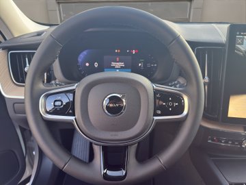 XC60 T8 AWD PHEV ULTRA DARK ACC|AUT|Kam.|Navi|LM – Bild 11