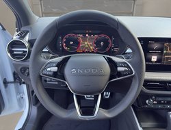 Fabia 130 DSG Navi LED KlimaA dig. Cockpit