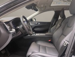 XC60 B5 (E6e) Ultra Dark ACC AHK AUT Kam. Navi