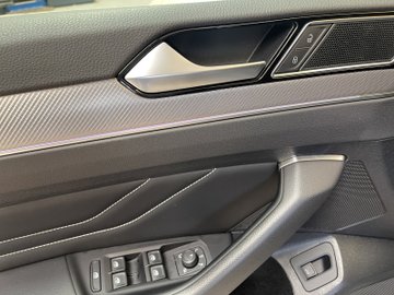 Passat Variant 2.0 TSI BMT Business R-Line ACC – Bild 9