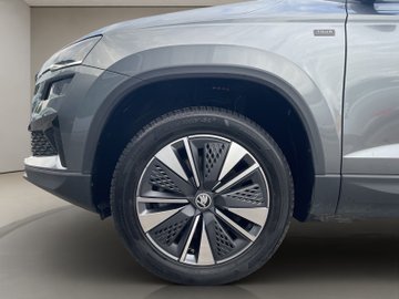 Karoq 1.5 TSI ACT Tour AHK AUT Kam. Navi Virtual – Bild 6
