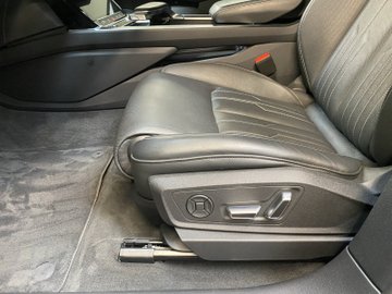 Q8 e-tron Sportback  55 quattro S-Line Pano AUT – Bild 10