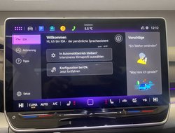 Golf VIII 1.5 eTSI W Style ACC AUT Kam. Navi HUD