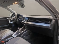 A1 Sportback 25 TFSI S-Line S-line AUT Navi