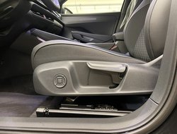 T-Roc R-Line 1.5 l eTSI OPF DSG R-Line IQLight