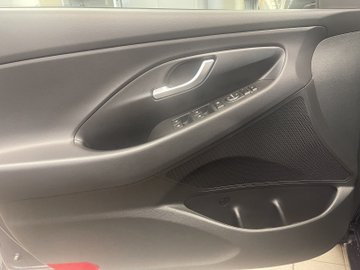 i30 cw 1.0 T-GDI Advantage Kam. Navi Virtual LED – Bild 9