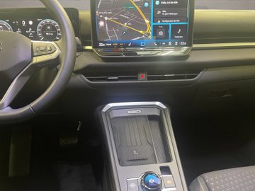 T-Roc 1.5 eTSI 85 kW Life ACC AUT Kam. Navi LED – Bild 14