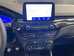 Kuga 1.5 EcoBoost ST-Line X AHK Navi Sportp. HUD