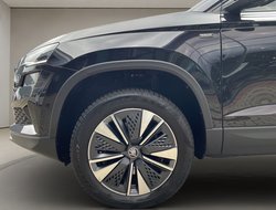 Karoq 2.0 TDI 4x4 Selection ACC AHK AUT Navi LED