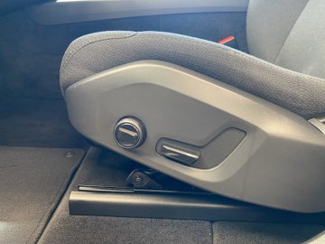 XC60 T6 Twin Engine H. Inscription Expression LM – Bild 10