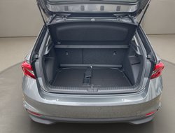 Fabia 1.0 TSI Tour ACC Kamera DynLicht LED LM