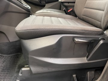 Tourneo Connect 1.5 TDCi/EcoBlue Grand Titanium – Bild 10