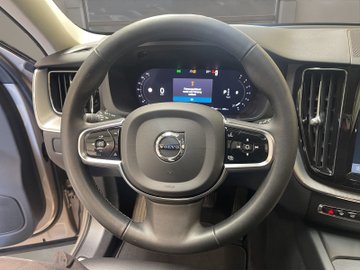 XC60 B4 (Diesel) Plus Dark ACC|AHK|AUT|Kam.|Navi – Bild 11