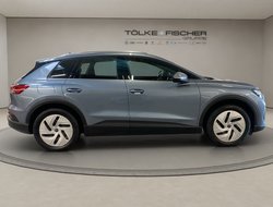 Q4 e-tron 40 e-tron AHK AUT Navi Standh. Virtual