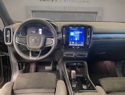 XC40 P8 Core Recharge Pure Electric AUT Kam. LED