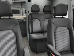 Crafter Grand California 600 Dune 120kW Auto ACC