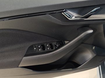 Kamiq 1.0 TSI DSG Balance AHK AUT Kam. KeyLess – Bild 9