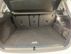 225 Active Tourer xe e  Advantage Pano AUT Navi