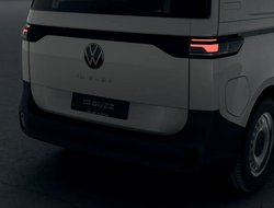 ID. Buzz Cargo Pro KR 79 kWh 210KW MOD.27 AUT