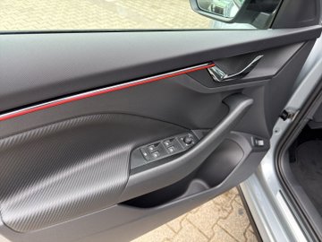 Kamiq 1.0 TSI DSG Monte Carlo Pano Navi AHK Kamer – Bild 9